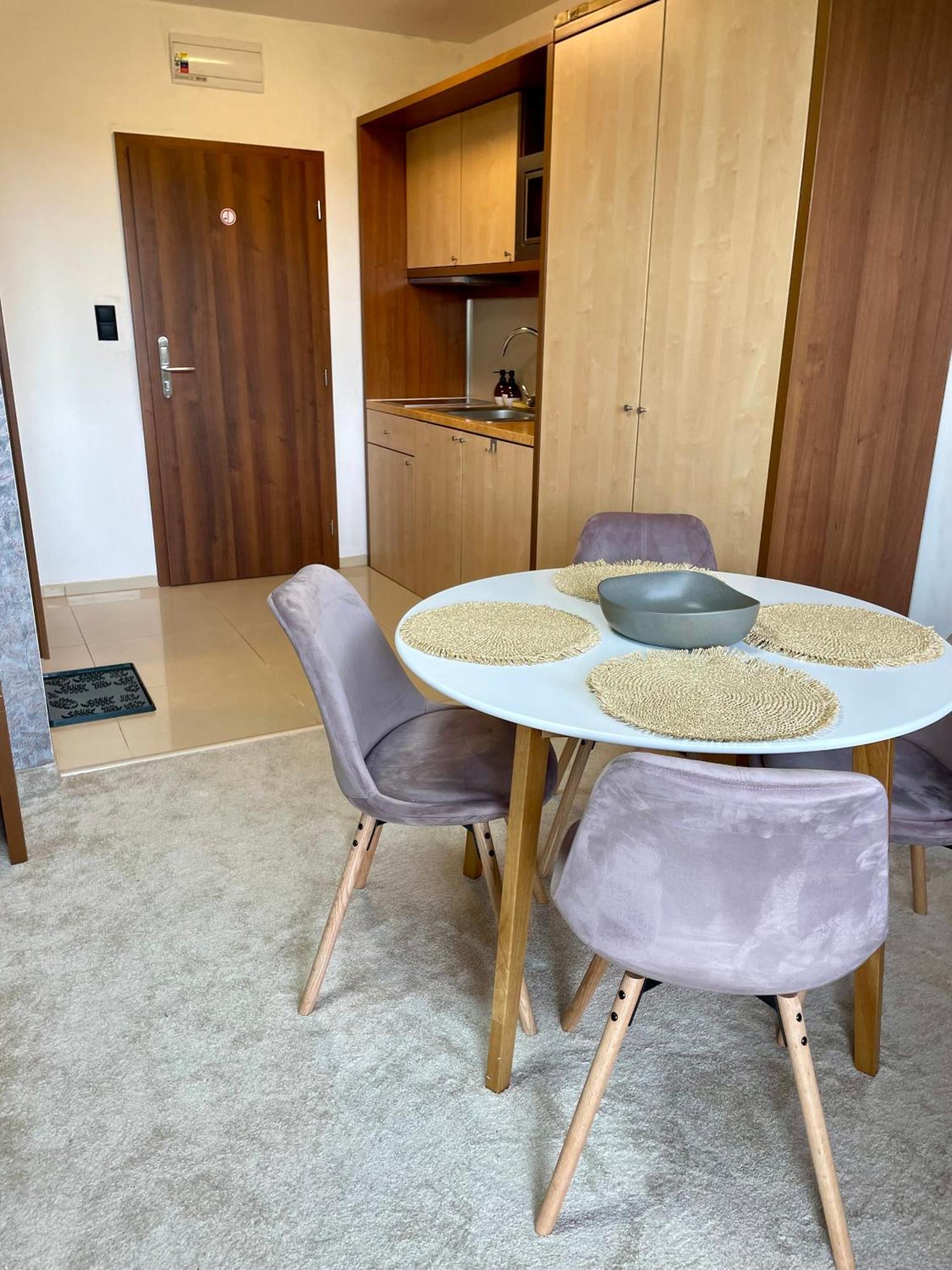 Apartment Jenny- Stunning View Of High Tatras Vel'ka Lomnica Ngoại thất bức ảnh