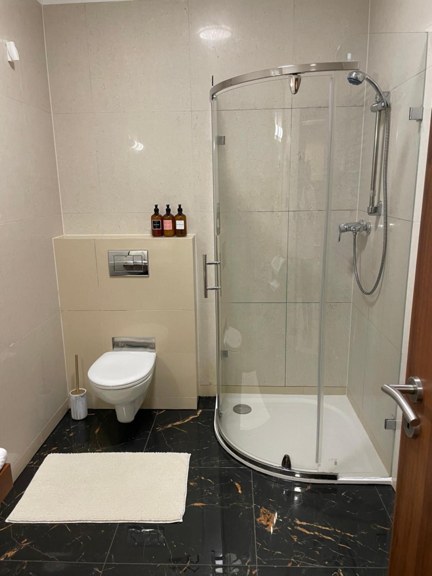 Apartment Jenny- Stunning View Of High Tatras Vel'ka Lomnica Ngoại thất bức ảnh